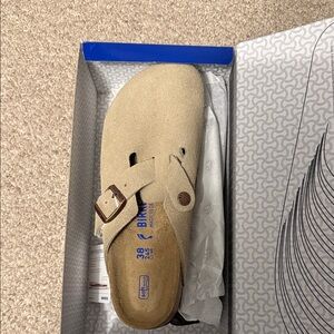 Birkenstock Boston Clogs, Narrow Fit, size 38, Taupe.